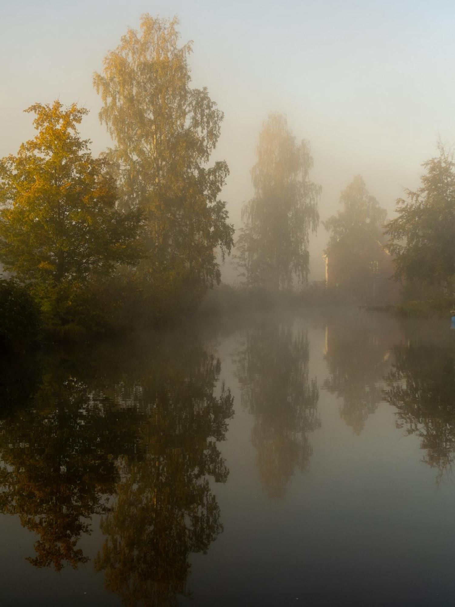 Stenkullens Gardshus Borensberg Bagian luar foto